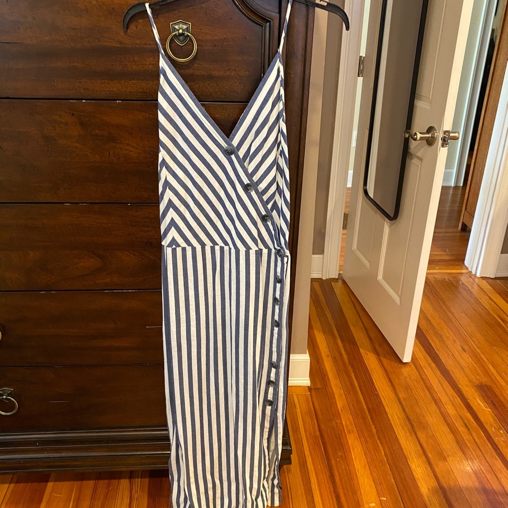 Vince Camuto V neck striped dress